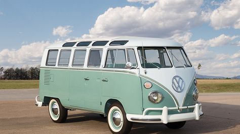 1964 Volkswagen Vans for sale near Roanoke, Texas 76262 - Classics on Autotrader Old Vans Vehicles, Vans Vehicles, Route 66 Wallpaper, Surrealism Fashion, Vw Kombi Van, Volkswagon Van, Hot Vw, Volkswagen Vans, Vw Combi