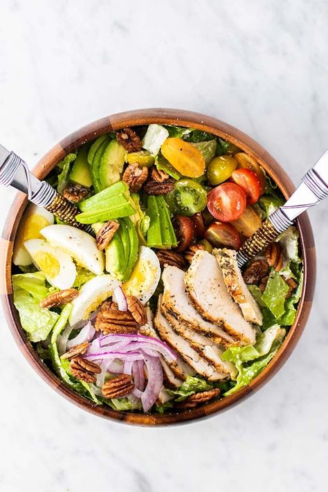 Whole30 Salad, Salted Pecans, Vegan Caesar Salad Dressing, Homemade Caesar Dressing, Whole30 Recipe, Homemade Caesar, Vegan Caesar Salad, Vegan Caesar, Whole30 Chicken