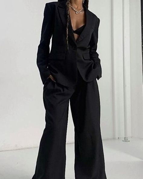 Wedding Guest Outfit Suit Women, Prom Suit Women, Black Tie Party Outfit, Prom Suits Women, Prom Suit Outfits, Women Prom Suit, Prom Pants, Black Prom Suits, Senior Recital