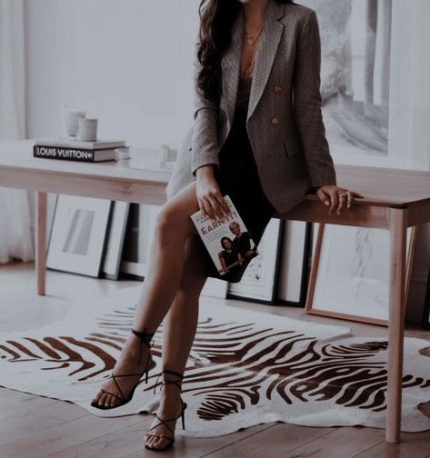 Pin by Aruwka on ✎ lit | The Spanish Love Deception | Fashion dream job, Boss business women aesthetic, Business women Aesthetic Business Women, Lawyer Fashion Women, The Spanish Love Deception, Spanish Love Deception, Stylish Office Wear, Women Lawyer, Business Dress Women, Phil Knight, Fashion Dream Job