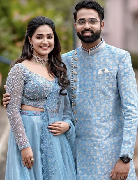 Lehanga Couple Poses, Groom Indian Engagement Outfits, Ingejment Poses Indian, Bridegroom Outfits For Wedding, Reception Dress For Groom Indian, Engagement Dress For Bride And Groom, Couple Engagement Dress Indian, Engagement Looks For Indian Couple, Engagement Couple Outfits Indian