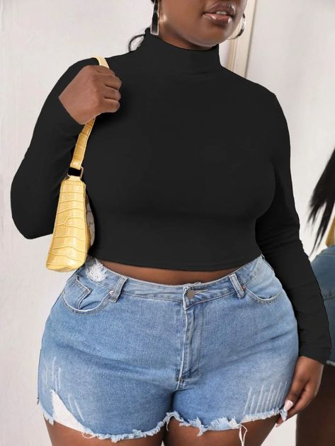 Plus Solid High Neck Crop Tee | SHEIN USA Loose Crop Top, Fall Plus Size, Sleeveless Turtleneck, Top Plus Size, Swag Outfits, Fashion Outfit, Plus Size T Shirts, Black Casual, Crop Tee