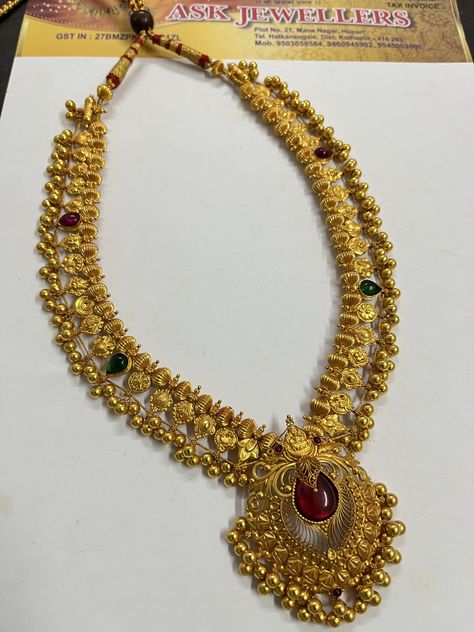 Gold Maharashtrian Necklace, Kolhapuri Saaj, Baby Cast, Maharashtrian Jewellery, Dreamscape Architecture, God Pics, Jewel Design, Wedding Jewelry Sets Bridal Jewellery, Traditional Necklace