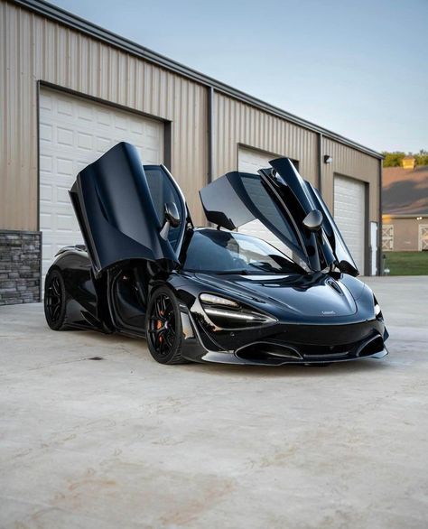 2018 McLaren 720S | Asking Price: $250,000 - Explore cars on #Slippd Mclaren 720s, Mclaren Cars, Cool Car Drawings, Girly Car, Most Expensive Car, Funny Dog Pictures, Super Luxury Cars, Expensive Cars, Black Car