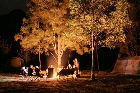 CAMPING LIGHTING IDEAS: ENHANCE ILLUMINATION FOR YOUR CAMPSITE Camping Lights Ideas Campsite, Camping Lights Ideas, Camping Lighting, Garden Fire Pit, Shade Canopy, Innovative Ideas, Canopy Lights, Camping Lights, Book Lights