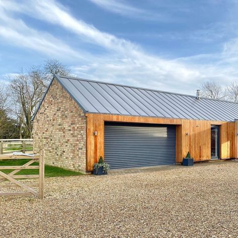 Farm Bungalow, Brick Garage, Brick Bungalow, Barn House Interior, Zinc Roof, Steel Barns, Diy Shutters, House Shed, Modern Barn House