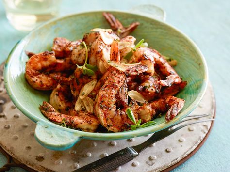 Grilled Shrimp with Garlic (Gambas al Ajillo) recipe from Bobby Flay via Food Network Shrimp With Garlic, Bobby Flay Recipes, Crispy Fish, Recipes Bbq, Grilled Shrimp Recipes, Tapas Recipes, Food Network Canada, Grilled Seafood, Bobby Flay