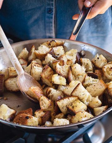 Panzella Salad Barefoot Contessa, Panzanella Salad Barefoot Contessa, Side Dish With Fish, Greek Panzanella Salad, Panzanella Salad Recipe, Panzanella Recipe, Kitchen Ipad, Barefoot Contessa Recipes, Pasta Salad Dressing