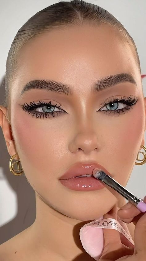 Teknik Makeup, Makeup Cantik, Video Makeup, Makeup Artist Tips, Smink Inspiration, Pinterest Makeup, Makijaż Smokey Eye, Dope Makeup, Makeup Looks Tutorial