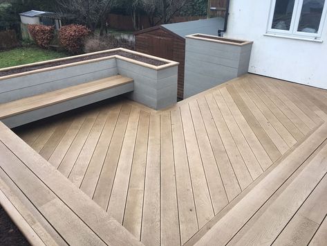 Composite Decking - West Wickham Ideas For Small Gardens, Backyard Deck Ideas, Composite Decking Designs, Gardens Backyard, Ideas For Small Yards, Decking Ideas, Backyard Seating Area, Small Yards, Patio Deck Designs