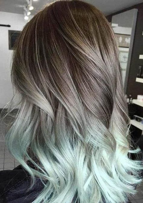 15 Green Ombre Hairstyles That'll Convince You to Go Green Brown Ombre Hair Color, Blonde Ombre Hair, Trendy We Fryzurach, Honey Blond, Hair Solution, Ombre Blond, Pastel Ombre, Brown Ombre Hair, Mint Hair