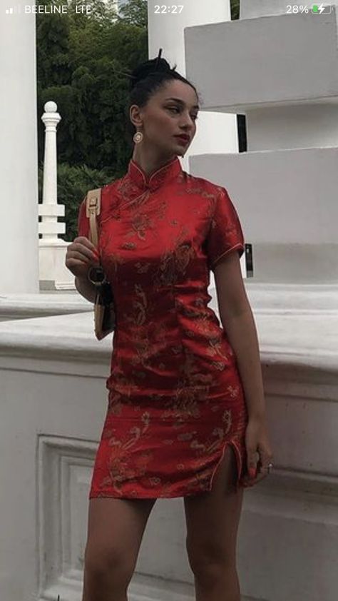 Asian Dresses Fashion, Asian Inspired Dress, Chinese Top Outfit, Chinese Style Outfit, Chinese Women Fashion, Chinese Dress Outfit, Lunar New Year Outfit, Qipao Outfit, Japanese Dress Modern