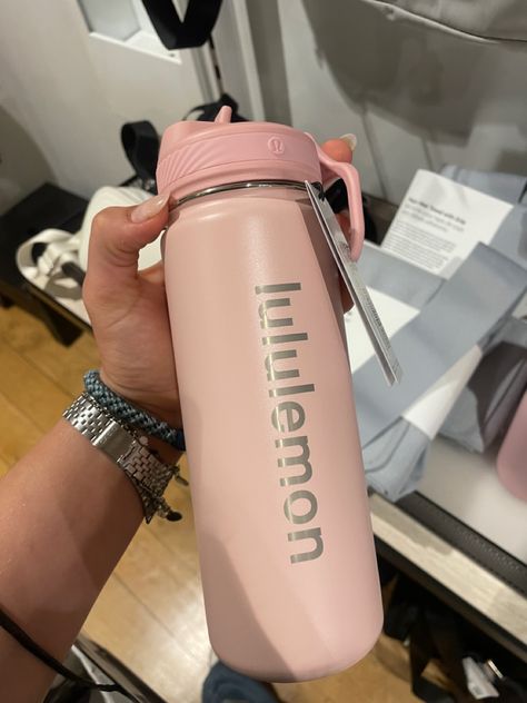 lululemon, wishlist, pink, water bottle Lulu Lemon Water Bottle Pink, Lulu Lemon Water Bottle, Pink Lululemon Water Bottle, Lulu Water Bottle, Lululemon Bottle, Lululemon Wishlist, Lemon Water Bottle, Lululemon Water Bottle, Kylie Jenner Life