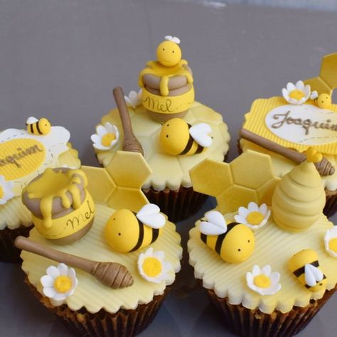 Bee Themed Birthday Party, Bee Cupcakes, Winnie The Pooh Cake, Bee Cakes, Cupcake Cake Designs, Fondant Cookies, Fondant Cupcakes, Bee Baby Shower, December 7