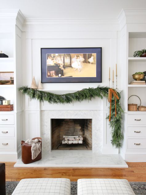 Christmas Mantel Decor Cedar Garland Christmas Mantel Decor Cedar Garland Decor Ideas Christmas Mantel Christmas Mantel Decor Cedar Garland Christmas Mantel Decor Cedar Garland Decor Ideas Christmas Mantel Christmas Mantel Decor Cedar Garland Christmas Mantel Decor Cedar Garland Decor Ideas Christmas Mantel #Christmas #ChristmasMantel #ChristmasDecor #CedarGarland #ChristmasMantelDecor #CedarGarlandDecor #ChristmasDecorIdeas #ChristmasDecor Simple Garland, Instagram Decor, Country Living Magazine, Crochet Christmas Decorations, Christmas Mantel Decorations, Christmas Interiors, White Christmas Decor, Christmas Living Rooms, Bead Garland