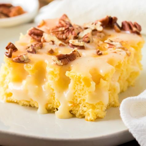 Kentucky Butter Poke Cake Pineapple Sheet Cake Recipe, Pineapple Sheet Cake, Pineapple Poke Cake, Sheet Cake Recipe, Kentucky Butter Cake, Orange Baking, Gooey Butter Cake, Cream Cheese Glaze, Poke Cake Recipes