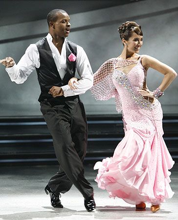 Janette & Brandon -  Dance Type: Foxtrot, Choreographer: Louis Van Amstel Foxtrot Dance, Strictly Ballroom, Ballroom And Latin, Art Of Dance, Ballroom Dancer, Jitterbug, Dance Like No One Is Watching, Ballroom Dresses, Shall We Dance