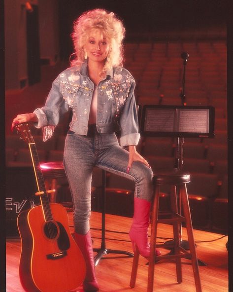 Dolly Parton Iconic Looks, Boots Denim Outfit, Dolly Parton Birthday, Dolly Parton Costume, Dolly Parton Pictures, Cute Couple Halloween Costumes, Denim And Diamonds, Nashville Bachelorette, Quirky Fashion