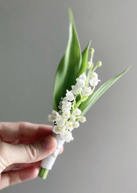 Small Wedding Corsage, Lily Of The Valley Wedding Theme, White Button Holes Wedding, Lily Of The Valley Corsage, Lily Of The Valley Boutonniere, Lily Of The Valley Centerpiece, Single Flower Wedding Bouquet, Simple Bridal Bouquet Spring, Small White Bridesmaid Bouquet