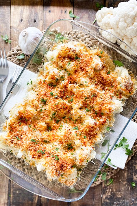 Cauliflower With Bechamel Sauce, Meal Vegetarian, Bechamel Sauce Recipe, Cauliflower Fried, Good Recipe, Cauliflower Cheese, Cauliflower Fried Rice, Greek Dishes, Bechamel Sauce