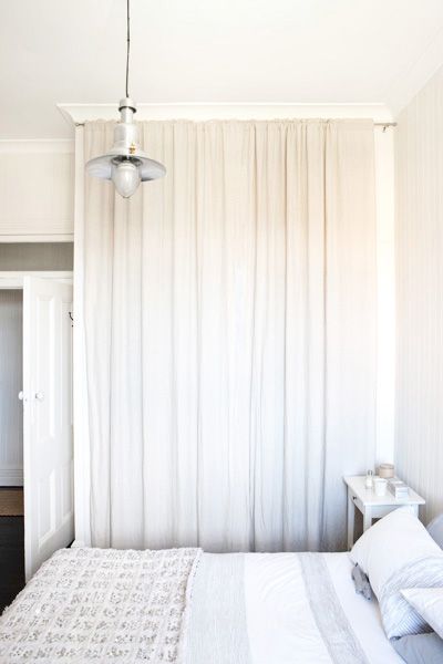 Take out the closet doors and use a curtain rod to hang two white curtains instead to hide closet items add crown molding Curtain Wardrobe, Curtains For Closet Doors, Old Closet Doors, Ideas Armario, Hidden Closet, Bedroom Closet Doors, Closet Small Bedroom, Closet Curtains, White Closet