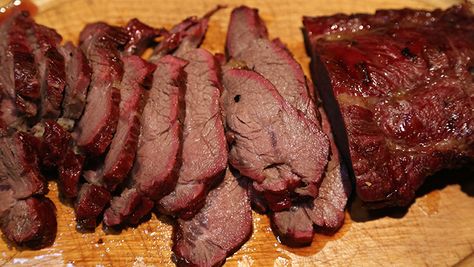 Bear Roast Recipe Bear Loin Recipes, Bear Roast Recipe, Bear Meat Recipe, Bear Meat, Hunting Recipes, Bbq Beef Short Ribs, Wild Recipes, Game Meat, Meat Eater