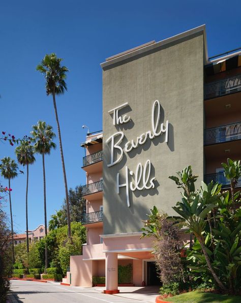 Hotel Engagement Photos, The Beverly Hills Hotel, Roosevelt Hotel, Wallpaper For Android, Hollywood Hotel, Beverly Hills Hotel, Fresh Flower Delivery, Hotel California, Beverly Hills California