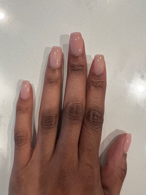 Neutral Gel X Nails Short, Neutral Nail Black Women, Plain Short Nails Dark Skin, Natural Pink Nails Square, Classic Nails Black Women, Nude Pink Nails Black Women, Short Fall Nails 2023 Black Women, Plain Nails Black Women, Simple Nails For Black Women