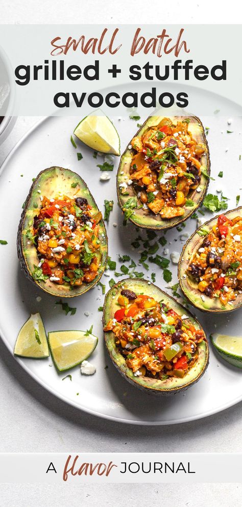 Avacacado Recipes, Chicken And Black Beans, Quinoa Salad Dressing, Stuffed Avocados, Tex Mex Chicken, Stuffed Avocado, Grilled Avocado, Baked Avocado, Mango Salad