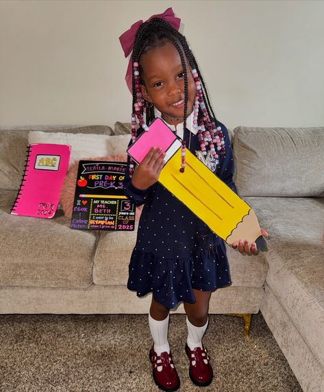 My Baby’s first Day of Pre-K 3, I’m sooooooo proud of the little girl she is, so sweet, gives a million kisses a day! She is so smart and I know she will have an amazing year! So proud of my baby!! Sidebar: my baby left no crumbs lol 🤣💕🌸 Shoutout to Gigi for the outfit 💕 First Day Of Pre K, Proud Of Me, So Proud, So Sweet, First Day Of School, My Baby, First Day, Shout Out, One Day