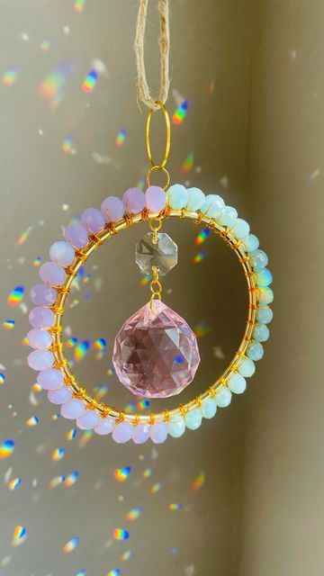 Window Charm, Crystal Car Charms, Crystal Suncatchers Diy, Suncatcher Diy, Diy Suncatchers, Crystal Wind Chimes, Diy Wind Chimes, Rainbow Maker, Natural Gemstone Jewelry