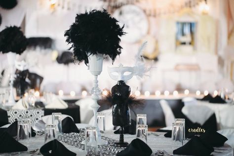 Madison and Mischka’s Black Swan and White Swan Themed Party – Table centerpiece White Swan Ballerina, Black Swan And White Swan, Black Quinceanera Theme, Filipino Party, Tinkerbell Birthday Cakes, Ballerina Wedding, Birthday Blast, Swan Baby Shower, Swan Wedding