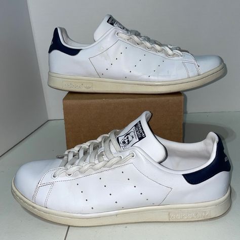 Adidas Stan Smith- white & navy Smith Shoes, Adidas Fashion, Shoes White, Adidas Men, Size 13, Adidas Sneakers, Adidas, Navy, For Sale