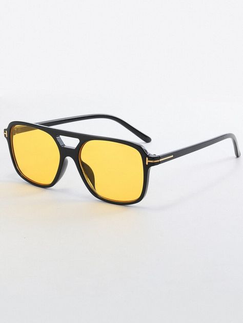 Yellow Tinted Sunglasses Men, Yellow Sunglasses Aesthetic, Yellow Sunglasses Men, Yellow Tinted Sunglasses, Yellow Lens Sunglasses, Yellow Glasses, Clear Glasses Frames, Tinted Glasses, Yellow Sunglasses