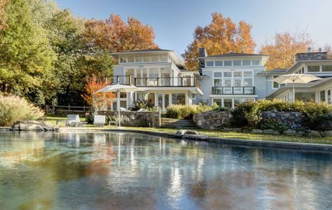 View of Main Residence from Swimming Pool Oyster Bay New York, Elegant Pool, California Craftsman, Waterfront House, House New York, Centre Island, Coastal Contemporary, Oyster Bay, Hall Design