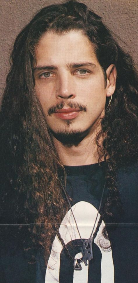 Soundgarden Lyrics, Chris Cornell 90s, Say Hello To Heaven, Sound Garden, Temple Of The Dog, Mtv Unplugged, Grunge Guys, Pretty Blue Eyes, Dave Grohl