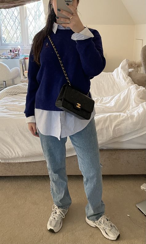 Jumper Shirt Outfit Women, Shirt Jumper Outfit, Shirt And Jumper Outfit, Jumper And Shirt Outfit, Navy Jumper Outfit, Navy Blue Sweater Outfit, Denim Jumper Outfit, Blue Sweater Outfit, College Outfit