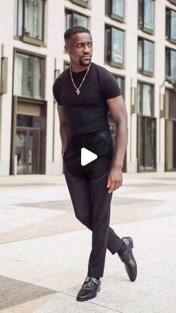 Daniel Asante on Instagram: "Comment “LESSON” for info on my posing guide  Save and share it ❤️ . . . #mensfashion #reelsvideo #attitude #pose #viralreels #reelsviral #fashionblogger #reelsinstagram #fashion #poses" Poses For Men Instagram, Poses For Pictures Instagram Men, Attitude Pose, Kayu Aesthetic, Mens Photography, Photography Pics, Posing Guide, Couple Photoshoot Poses, Best Poses For Men