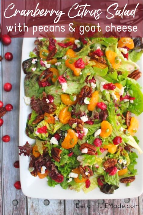 Fresh Cranberry Salad, Salad With Pecans, Lite Meals, Cranberry Salad Recipes, Lettuce Salad Recipes, Fresh Cranberry, Christmas Salads, Spinach Salad Recipes, Thanksgiving Side Dish