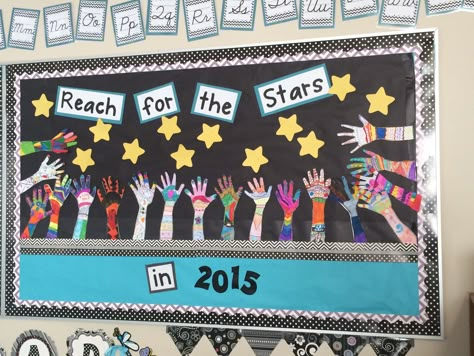 New Year's Bulletin Board:  Students trace their arm and hand and decorate it with goals, things special to them, etc.  "Reach for the Stars" in the new year ahead. New Year Bulletin Boards, Bulletin Boards For School, Boards For School, Board Ideas For School, Bulletin Board Ideas For School, Bulletin Board Ideas For Teachers, Star Bulletin Boards, Goals Bulletin Board, January Bulletin Boards