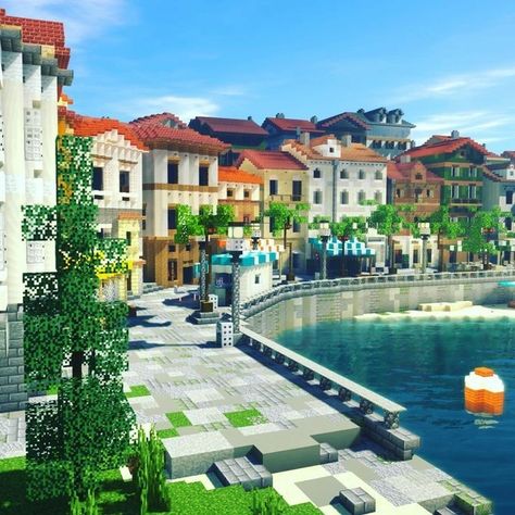 Beach City Minecraft, Town Center Design, Town Ideas Minecraft, Minecraft Italian Town, Minecraft Town Building Ideas, Italian Minecraft House, Minecraft Street Ideas, Minecraft Beach Town, Minecraft Port Town