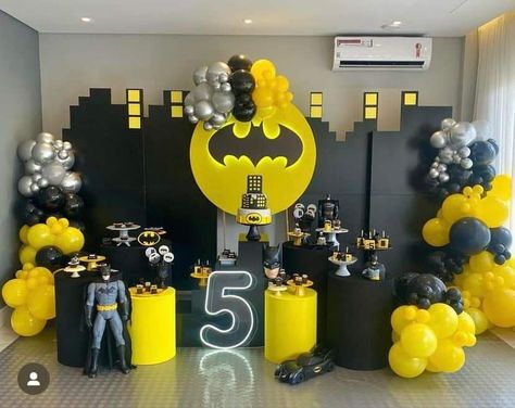 Batman Birthday Party Decorations, Batman Themed Birthday Party, Batman Theme, Batman Birthday Party, 32 Birthday, Batman Party, Batman Birthday, Lego Party, Birthday Surprise Party