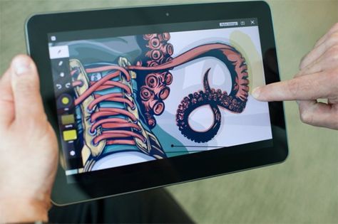 Top 10 iPad Apps for Graphic Designers and Creatives Apps For Designers, Tattoo Design Apps, App Design Ipad, Ipad Drawing App, Tattoo Nightmares, Oil Painting App, App Drawings, Paint App, Sketch Tattoo Design