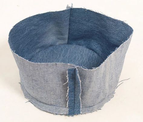 Jeans Into Shorts, Fabric Basket Tutorial, Bucket Hat Pattern, Denim Scraps, Sewing Hats, Ethical Wedding, Denim Bucket Hat, Hat Patterns To Sew, Hat Tutorial