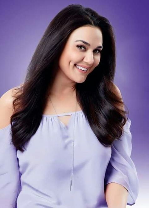 Priti Zinta, Preeti Zinta, Pretty Zinta, 90s Bollywood Actress, Mahadev Shiva, Preity Zinta, Top Celebrities, Beautiful Smile Women, Beautiful Smile