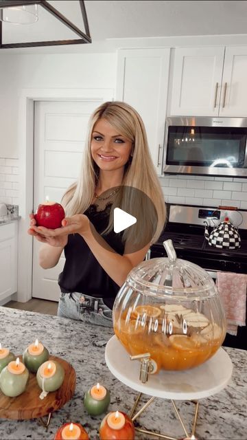 Cherish Larsen - Seasonal/Holiday Favorites! on Instagram: "I also created an ombré effect in the layout of the apples 🍎 Using reds on one side, light red/yellow in the middle, and green apples on the other side! I linked this tool in my LTK profile along with my other centerpiece items. Happy Friday - LTK link in bio! 

https://liketk.it/3M80A" Cherish Larsen, Green Apples, Ombre Effect, Fall Ideas, Green Apple, Favorite Holiday, Light Red, The Other Side, Happy Friday