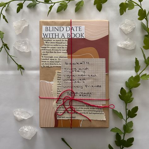 Blind Book Exchange, Book Blind Date Ideas, Mystery Book Gift, Book Exchange Ideas, Blind Book Date, Blind Date With A Book Ideas, Annotating Kit, Book Gifts Diy, Book Gift Basket