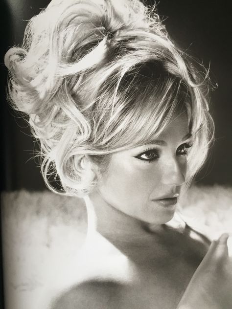 Ellen Barkin, makeup by Francois Nars, that amazing hair by Serge Normant. Ellen Barkin, Messy Updo, Messy Bun Hairstyles, Soft Natural, Big Hair, Hair Dos, Gorgeous Hair, Hair Day, Hair Updos