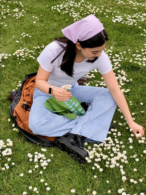 Picnic Outfit, Photography Ideas, A Woman, Flowers, Photography