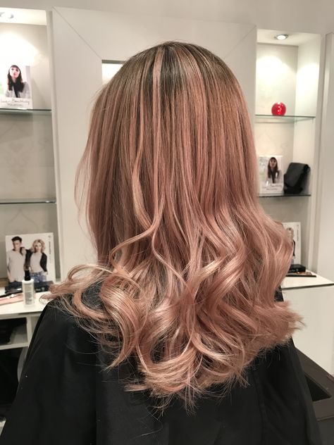 Dusty rose pink balayage Pink Balayage Hair, Balayage Pink, Balayage Hair Styles, Blonde Hair Balayage, Pink Balayage, Rose Blonde, Dusty Rose Pink, Balayage Hair Blonde, Hair Balayage